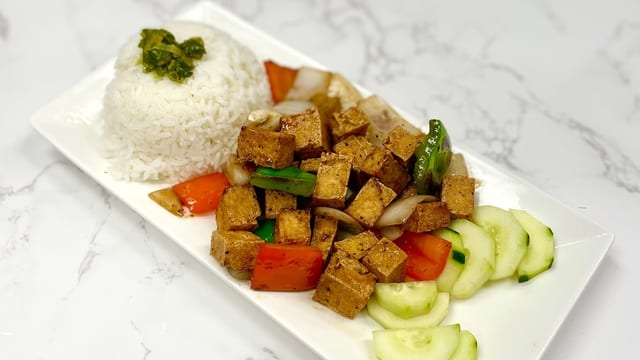 R8: Shaken Tofu.