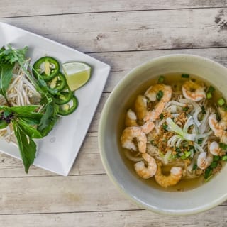 P7: Shrimp Noodle Soup - Pho Tom
