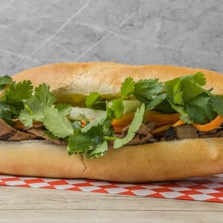 S1: Grilled Pork Sandwich - Banh Mi Thit Nuong