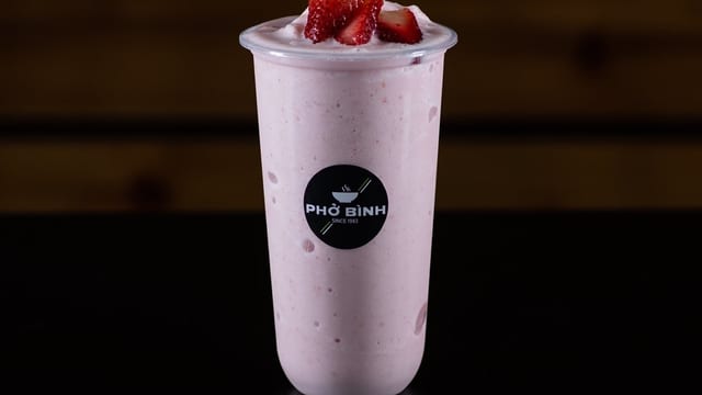 M3: Strawberry Smoothie.