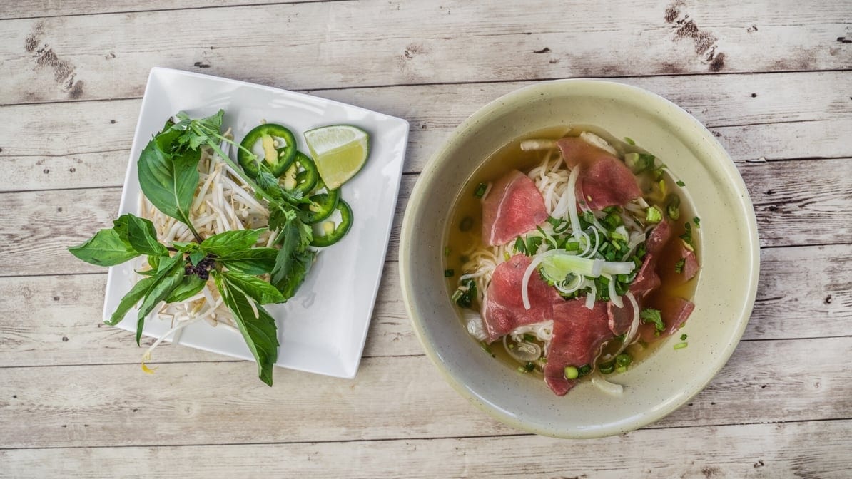 P4: Rare Steak -Tai.