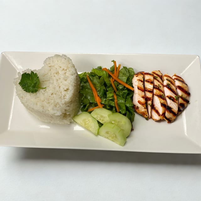 Kids R2 Grilled Chicken Rice Plate.