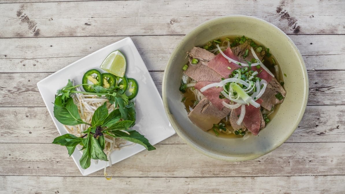 P5: Rare Steak & Brisket - Tai Nam.